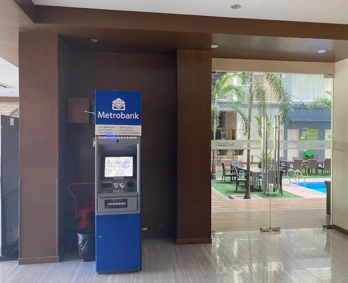 Apartamento Sheryll Escapes - La Grande 11Th Floor, Phase 2, Luxury 1Br Balcony Ángeles